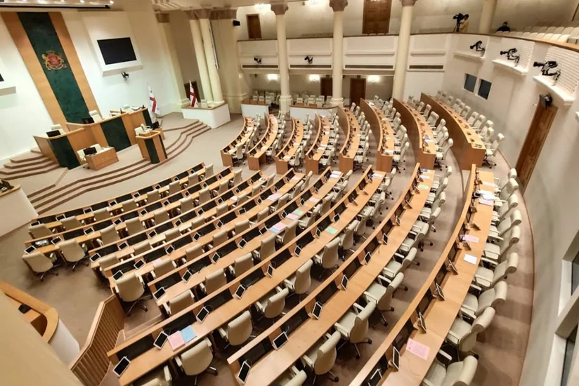 Парламент Грузии зарегистрировал пакет законопроектов о запрете пропаганды ЛГБТ