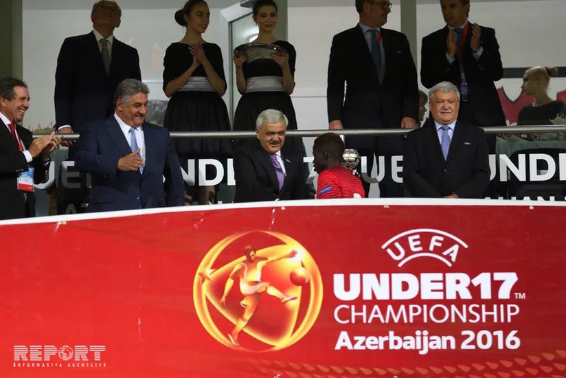 Portuqaliya Bakıda keçirilən futbol üzrə Avro-2016-nın qalibi olub