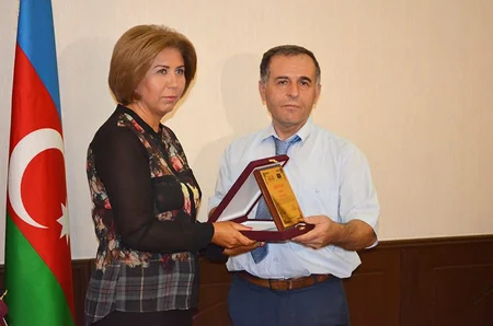 Mətbuat Şurası “Əsrin Müqaviləsi - ölkəmizin davamlı sənaye inkişafının təməli” mövzusunda yazı müsabiqəsinin nəticələrini açıqlayıb