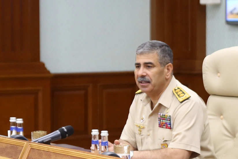 Defense Minister holds official meeting