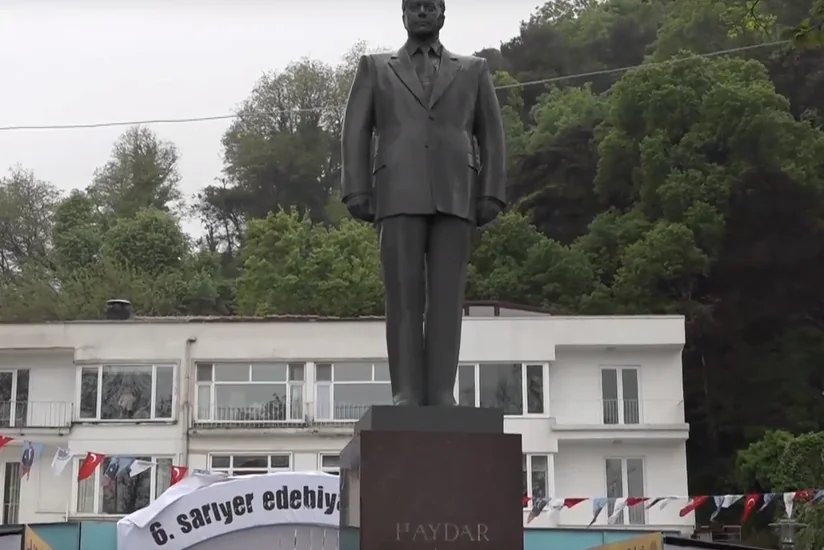İstanbulda ümummilli lider Heydər Əliyevin anadan olmasının 94-cü ildönümü qeyd olunub - FOTO - VİDEO