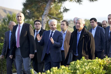 ​Veloparkda ağacəkmə aksiyası keçirilib