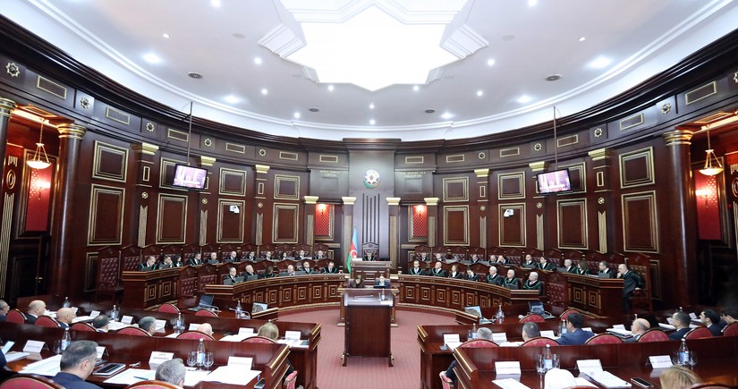 Ali  Məhkəmə inzibati mübahisələrə dair işlərlə bağlı qərar qəbul edib