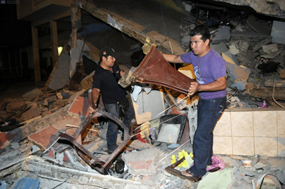At least 413 people confirmed dead in Ecuador earthquake