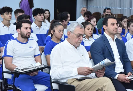 Azərbaycanı XVIII Avropa Gənclər Yay Olimpiya Festivalında təmsil edəcək idmançılarla görüş olub