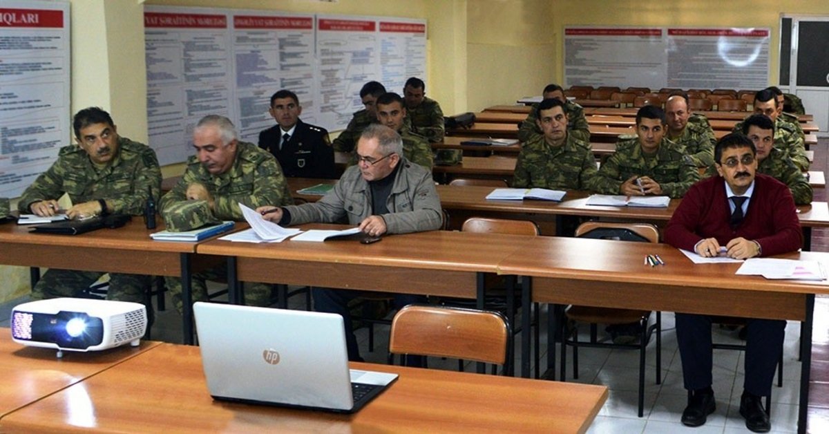 Azərbaycan Ordusunda “İlin ən yaxşı psixoloqu” müəyyənləşib