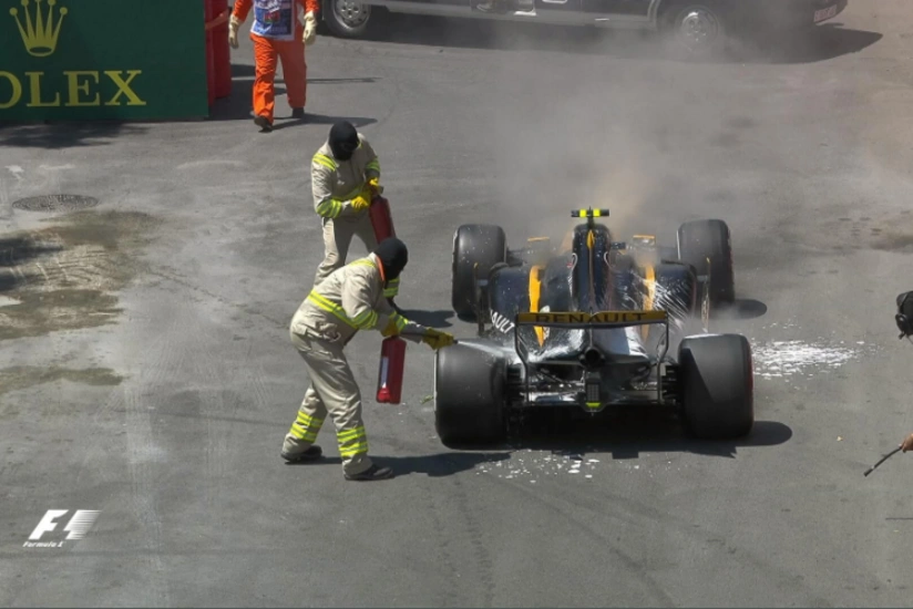 Formula 1: Renault car of Jolyon Palmer caught fire during a free ride