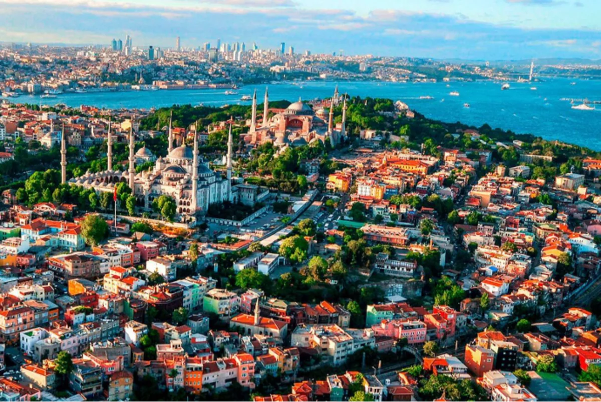 Azərbaycan vətəndaşları Türkiyədə ev alışını 17 % artırıb