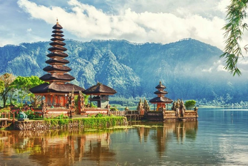 Bali $10 tourist e-tax comes into force