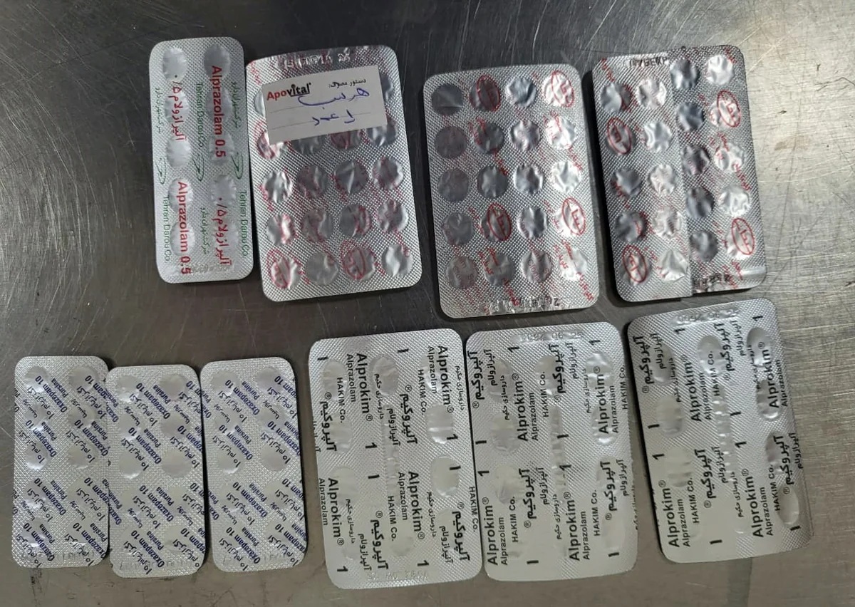Azərbaycan gömrükçüləri külli miqdarda dərman preparatları aşkar edib