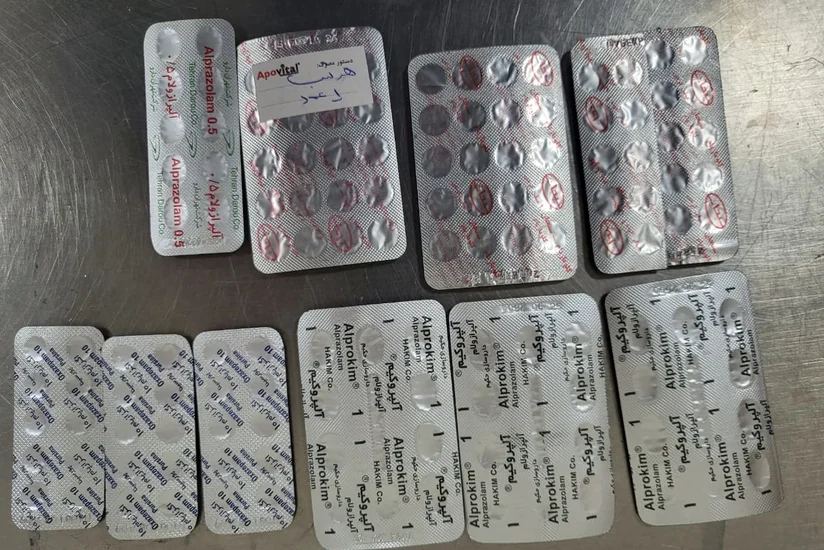 Azərbaycan gömrükçüləri külli miqdarda dərman preparatları aşkar edib