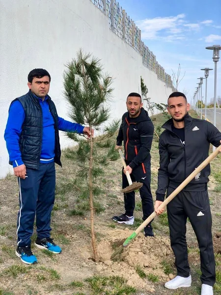 Cüdoçular Göygöldə yaşıllaşdırma aksiyasında iştirak ediblər