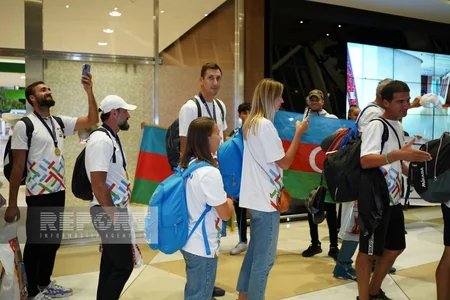 Avropa Kubokunun qalibləri Vətənə qayıdıblar