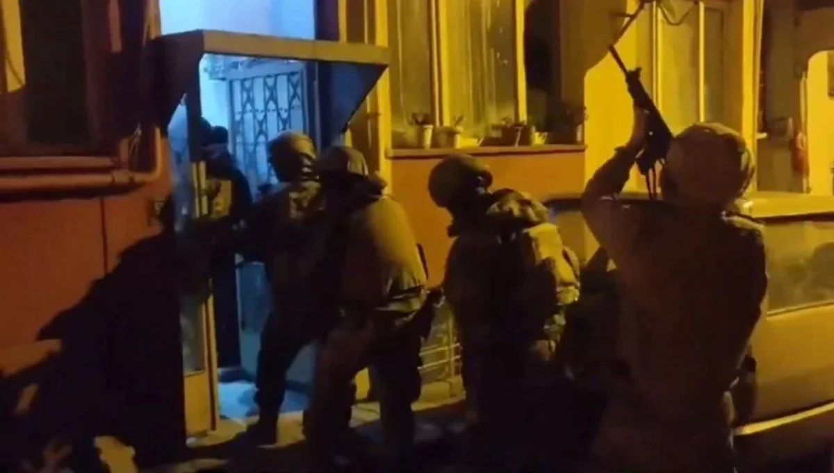 В Турции за сутки ликвидированы три организованные преступные группировки