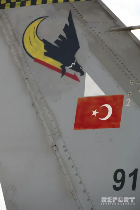 В Азербайджане успешно продолжаются совместные летно-тактические учения TurAz Qartalı - 2017 - ФОТО