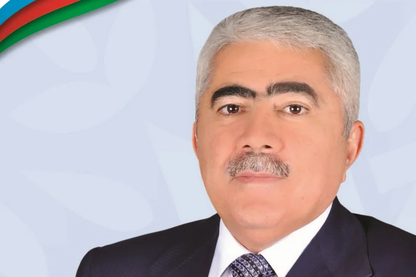 Prezident Ağalar Vəliyevi təltif edib