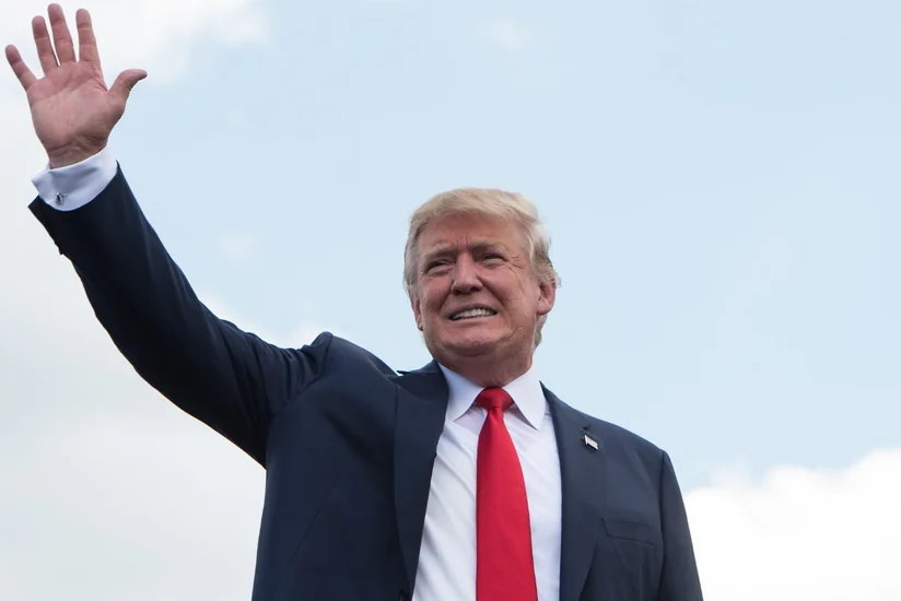 Trump's approval rating reaches its highest level