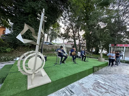 Şuşa Qlobal Media Forumunun iştirakçıları üçün ziyafət verilib