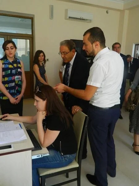 ​İsrailin nümayəndə heyəti Mingəçevirdə Gənclər üçün Təhsil Mərkəzində olub