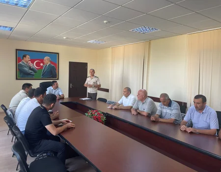 Çimərliklərdə təhlükəsizlik qaydaları barədə tədbirlər keçirilib