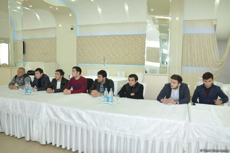 Gəncədə gənclərin ekoloji maarifləndirilməsi ilə bağlı tədbir keçirilib