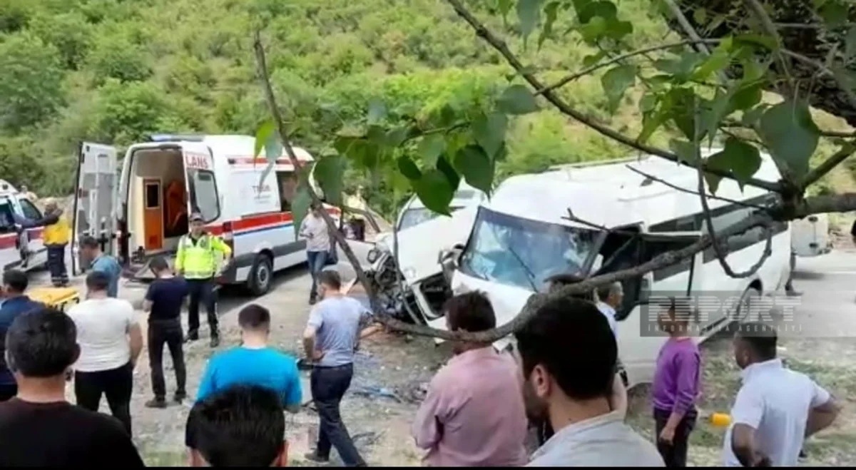 Qəbələdə mikroavtobus qəzasında yaralananların 9 nəfəri evə buraxılıb - VİDEO - YENİLƏNİB-3