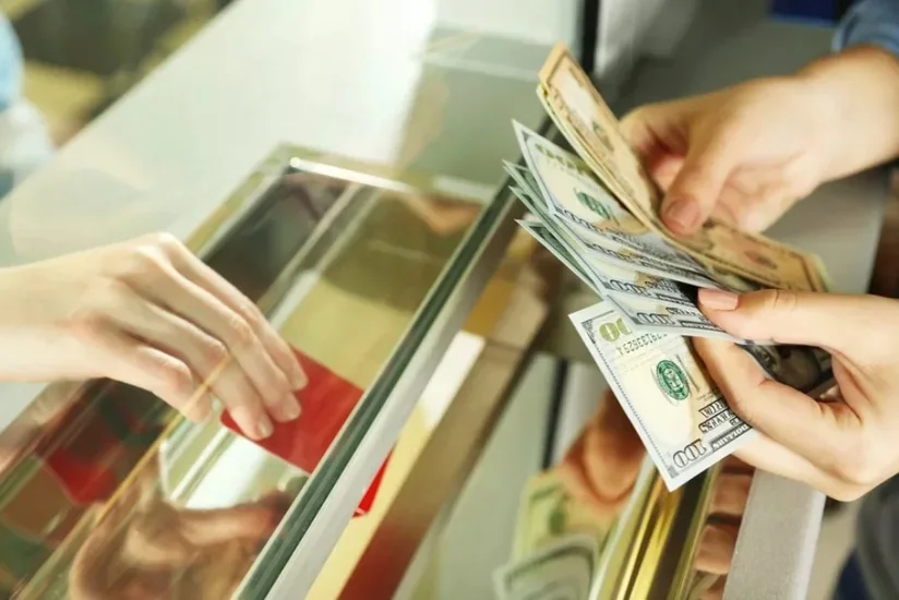 Azərbaycandan Gürcüstana pul köçürmələri artıb