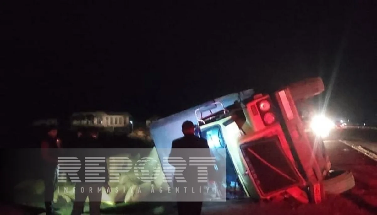 Şabranda ağır yol qəzası olub, xəsarət alanlar var - FOTO