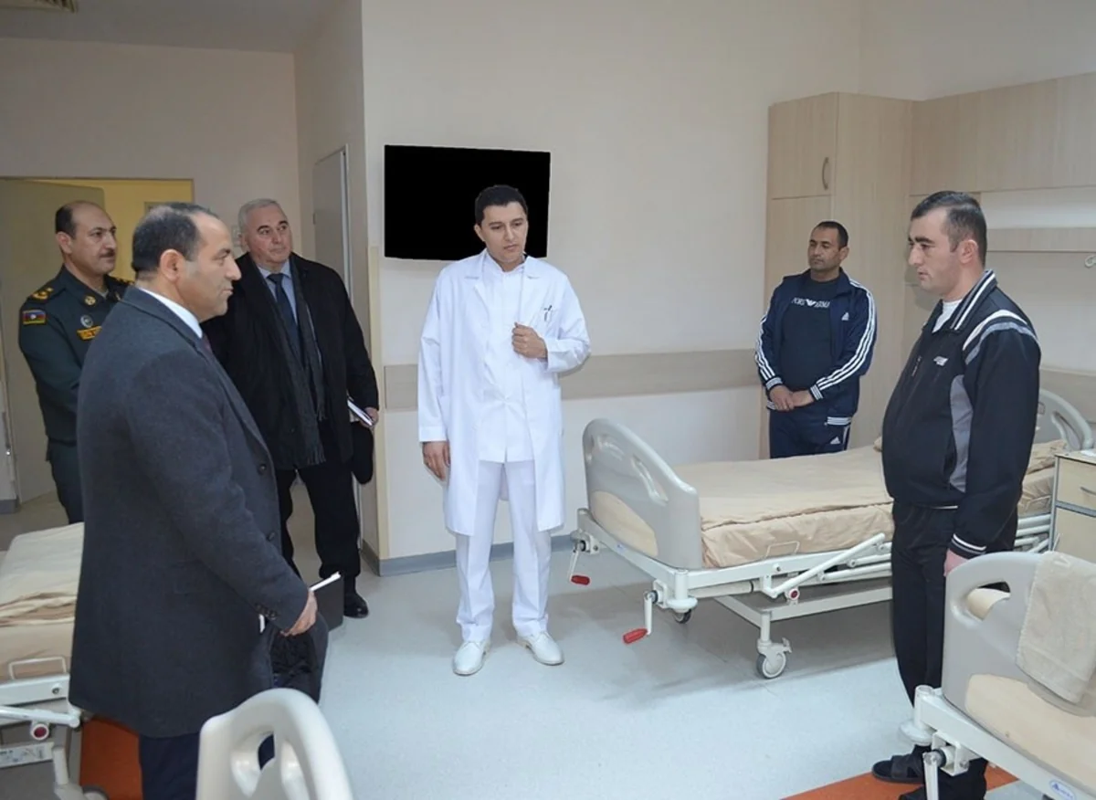 Представители аппарата омбудсмена посетили госпиталь ВС Азербайджана