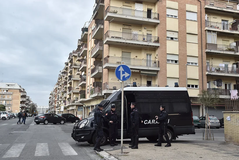 В Италии эвакуировали более 11 тысяч человек из-за бомбы времен войны