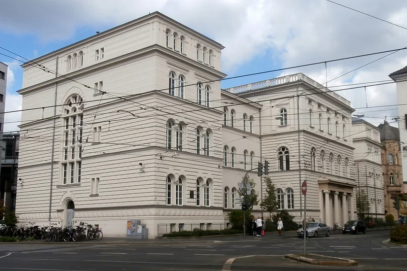 Germany to deport Azerbaijani family victim of migrant smuggling