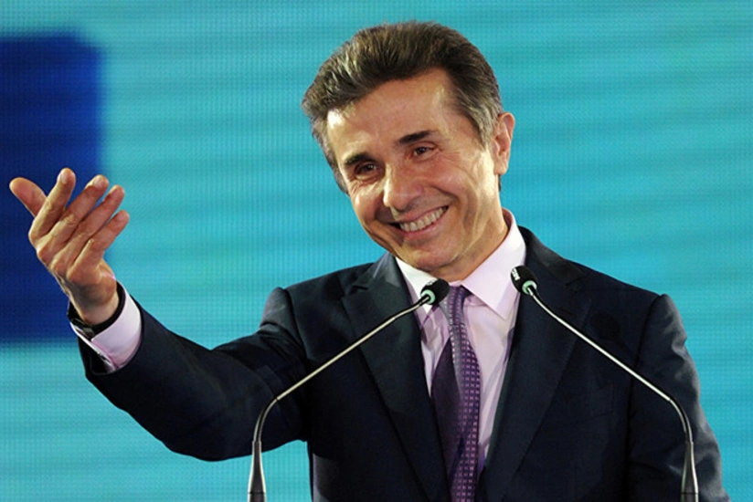 Bidzina İvanişvili siyasətə qayıdır