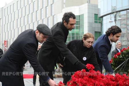 Azerbaijani people honor memory of Khojaly genocide victims