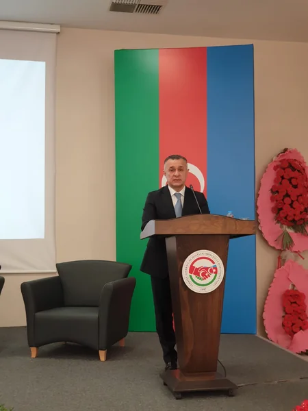 Səhiyyə naziri Türkiyədə işləyən azərbaycanlı həkimlərlə görüşüb
