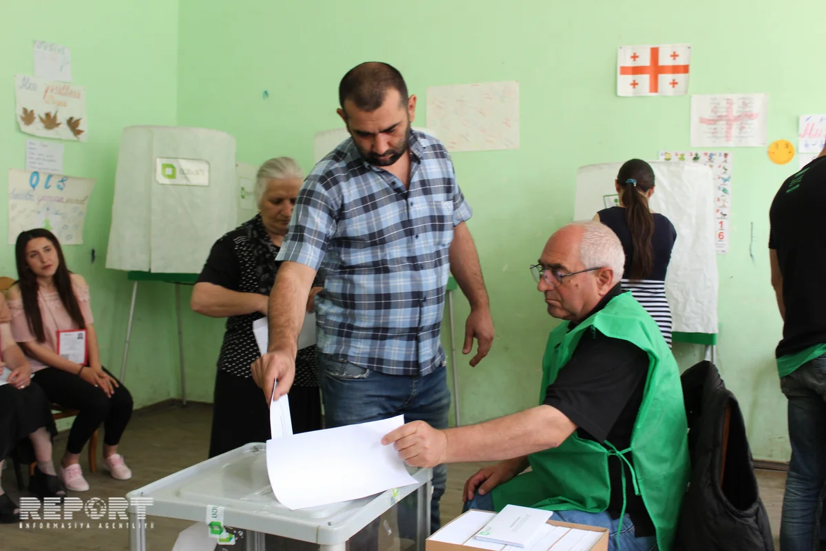 Marneulidə 35 min 714 seçici səsvermədə iştirak edib
