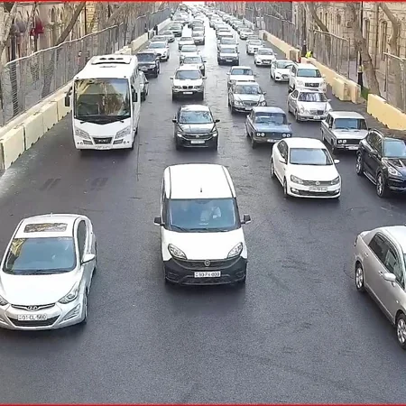 Bakının bir sıra yollarında tıxac var - SİYAHI