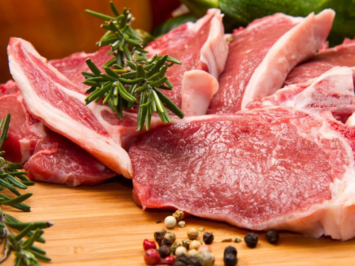 Azərbaycan ət idxalını 23 % azaldıb