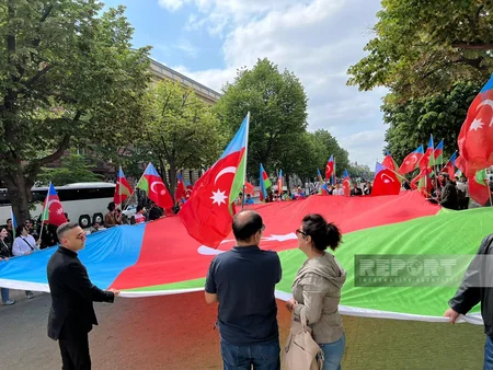 Berlində güney azərbaycanlılar etiraz aksiyası keçirib - YENİLƏNİB-2