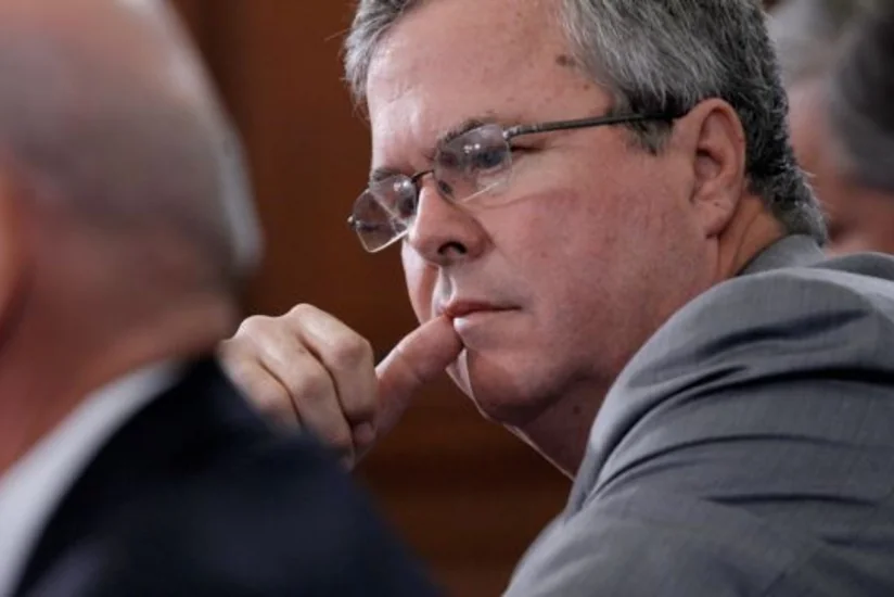 Jeb Bush prezidentlik istəyini “ağzından qaçırıb”