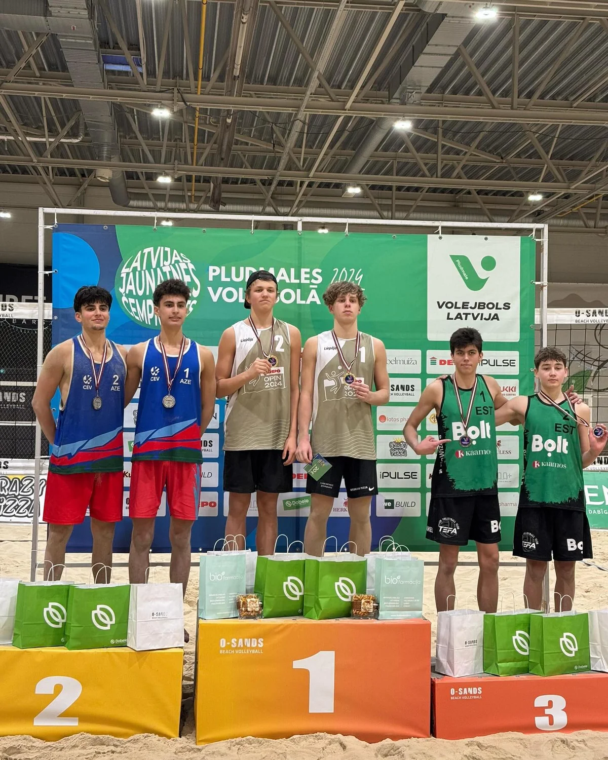 Azərbaycanın çimərlik voleybolu millisi beynəlxalq turnirdə gümüş medal qazanıb