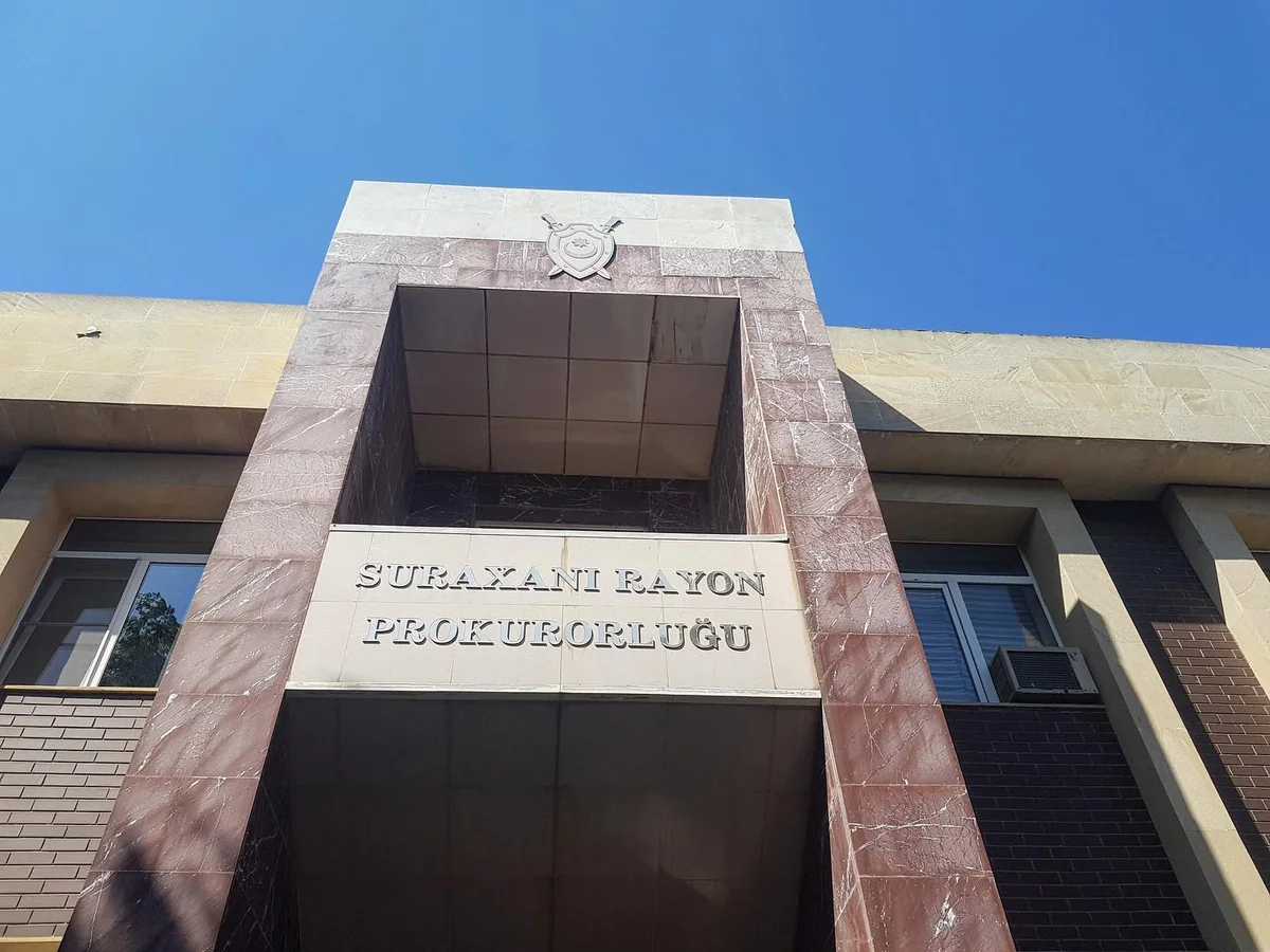 Suraxanıda qayınatasını öldürməkdə şübhəli bilinən şəxs saxlanılıb