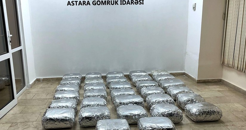 Azərbaycan gömrükçüləri “Brokoli və kahı” yükündən narkotik vasitə aşkar edib