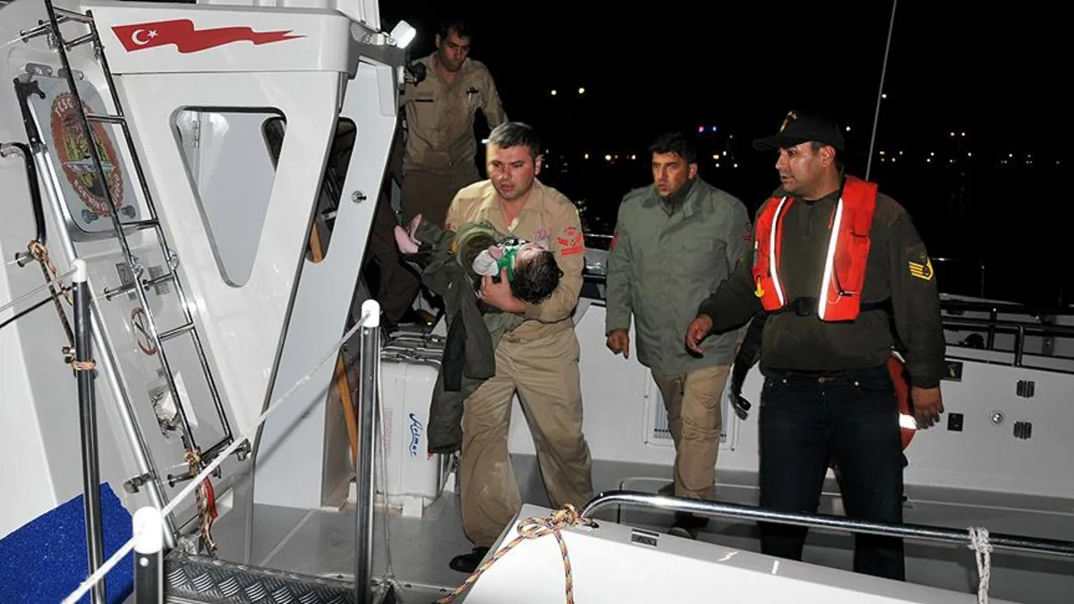 ​Türkiyə xilasediciləri 19 suriyalı qaçıqının həyatını qurtarıb