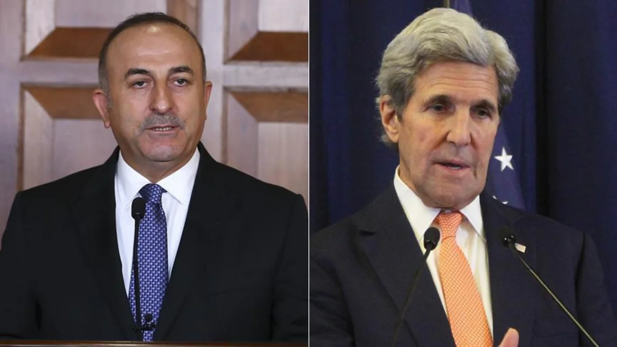 Türkiyə XİN rəhbəri ilə ABŞ dövlət katibi Suriya məsələsini müzakirə ediblər
