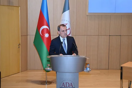 Diplomatik xidmət orqanlarının rəhbərlərinin VIII müşavirəsi öz işinə başlayıb