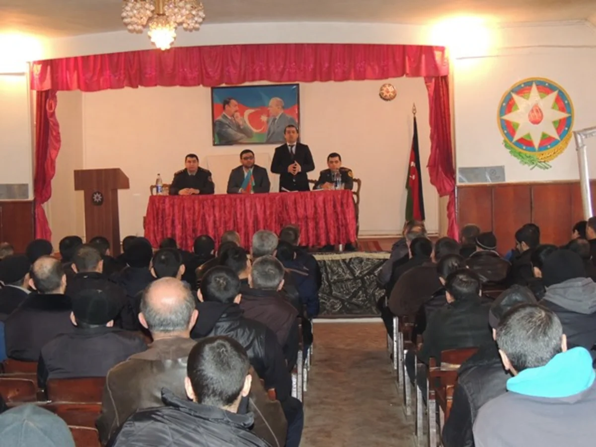 Bakıdakı 1 və 15 saylı cəzaçəkmə müəssisələrində dini mövzuda maarifləndirici tədbirlər keçirilib