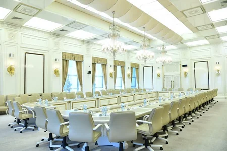 Milli Məclisin zallarına adlar verildi