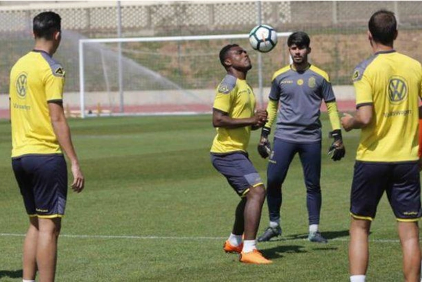 Fənərbağçanın sabiq futbolçusu yuxusu gəldiyi üçün məşqi özbaşına tərk edib