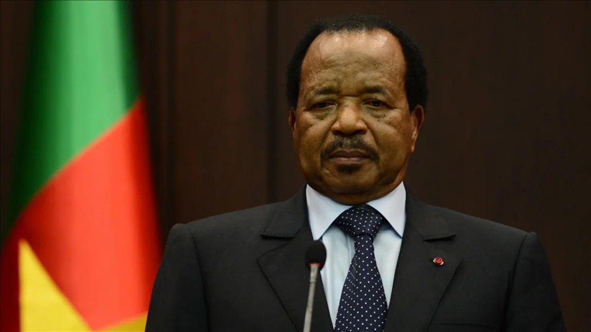 Kamerun prezidenti səkkizinci dəfə namizədliyini irəli sürüb