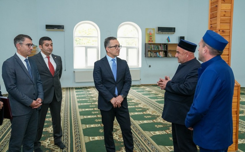 Dövlət Komitəsinin sədri Zərdabda məscidlərin fəaliyyəti ilə tanış olub